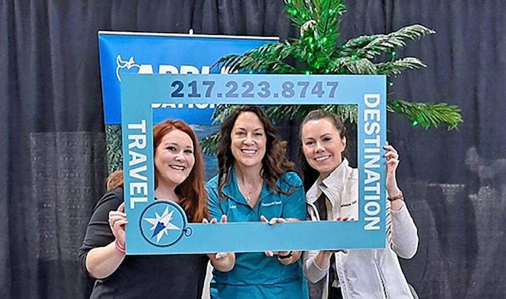 Kacey, Lori, and Katie at Wedding Expo in Quincy